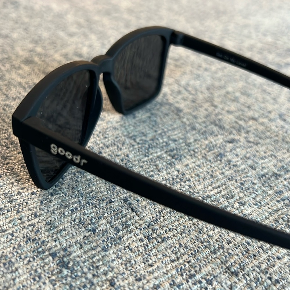 Goodr Sunglasses Get On My Level